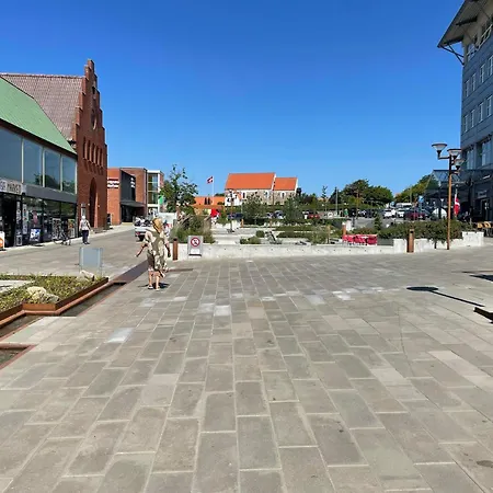 Billig I 2v I Hjorrings Gamle Bydel Hjørring